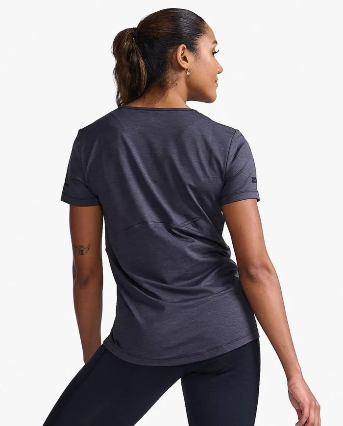Short Sleeve Womens 2XU Motion Tee India Inkblack