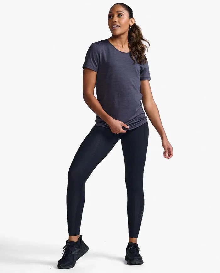 Short Sleeve Womens 2XU Motion Tee India Inkblack