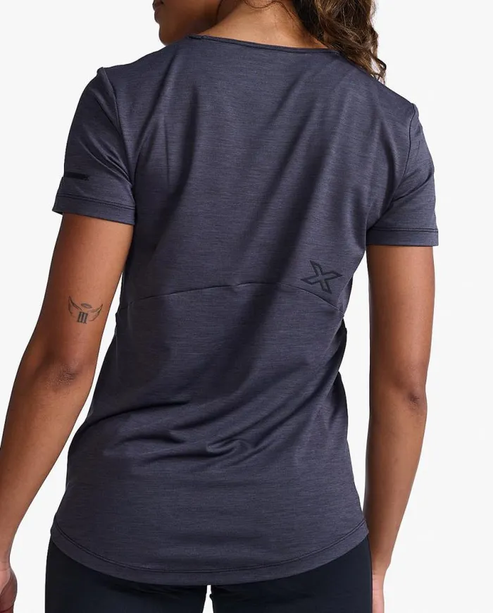 Short Sleeve Womens 2XU Motion Tee India Inkblack