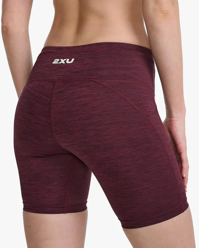 Shorts Womens 2XU Aero MidRise Compression 6034 Shorts Trufflewhite Reflective