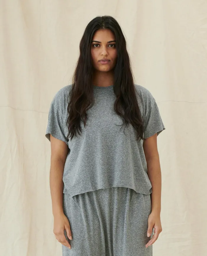 Tees Women The Great The Crop Tee Solid Heather Grey