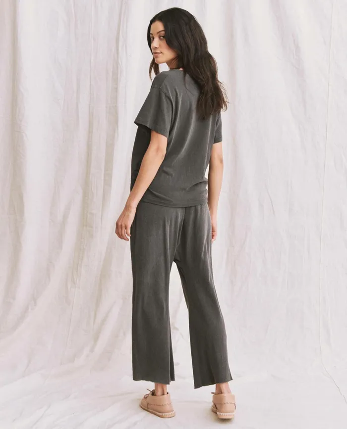 Tees Women The Great The V Washed Black Tees Women The Great The V Washed Black