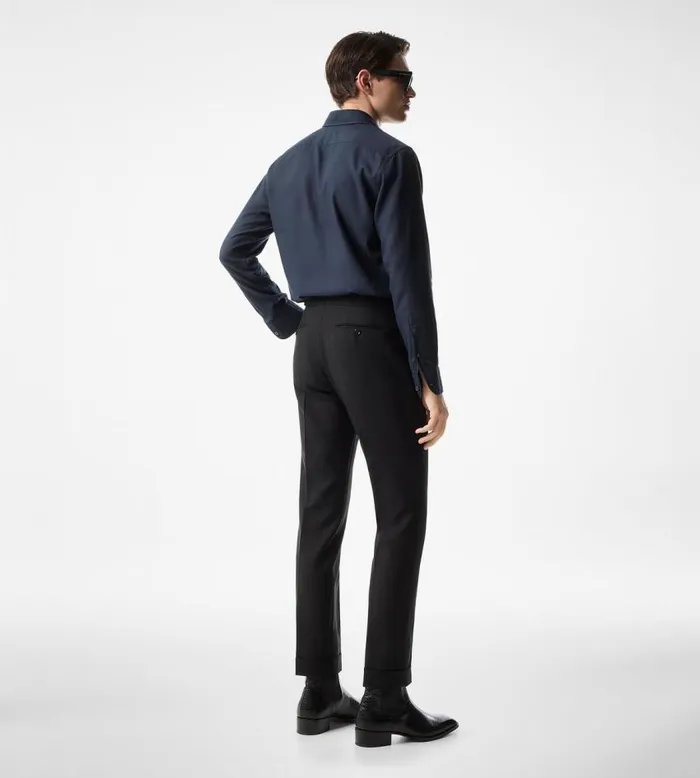 TOM FORD Shirts Men CASHMERE LIGHT TWILL SLIM FIT SHIRT Navy TOM FORD Shirts Men CASHMERE LIGHT TWILL SLIM FIT SHIRT Navy