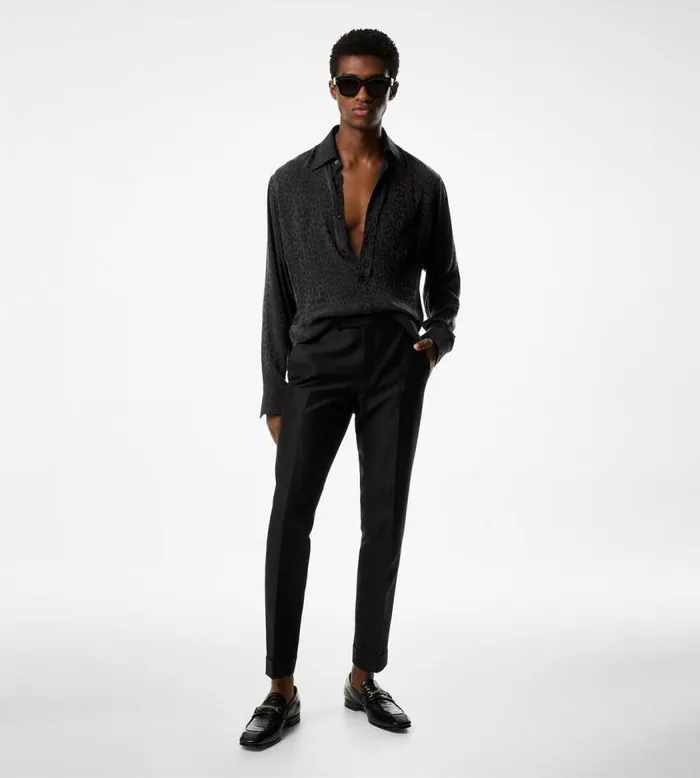 TOM FORD Shirts Men LEOPARD FLUID FIT SHIRT Black TOM FORD Shirts Men LEOPARD FLUID FIT SHIRT Black