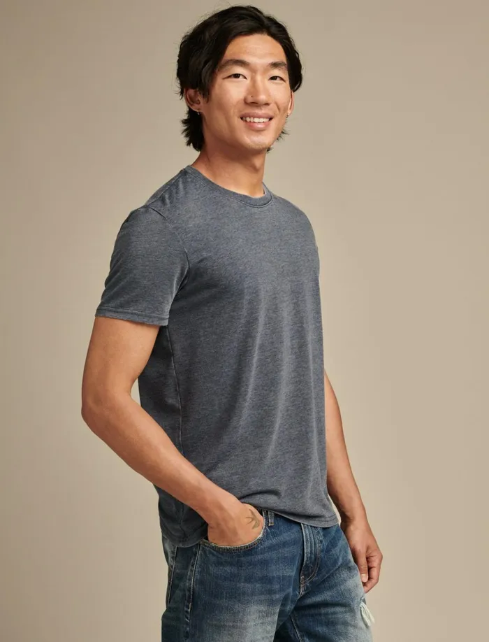 Venice Burnout Crew Neck Tee American Navy Men Lucky Brand Shirts and Tops