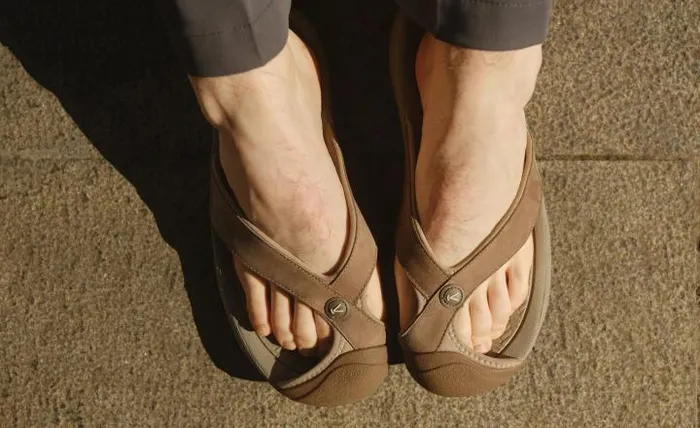 Waimea Naval AcademyBlack Leather FlipFlop Men KEEN Sandals Waimea Naval AcademyBlack Leather FlipFlop Men KEEN Sandals