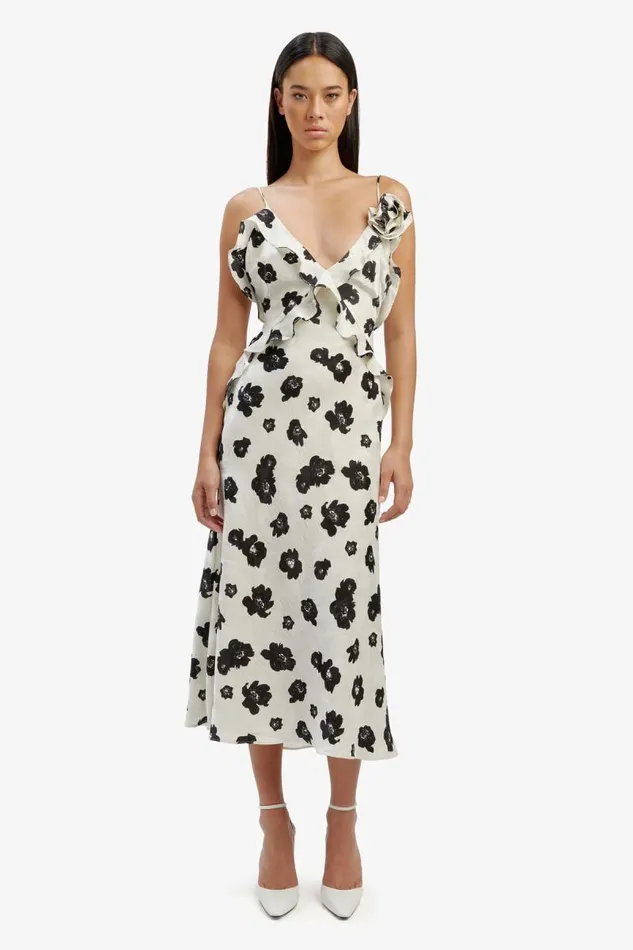 Women Bardot Occasion Dresses Olea Maxi Dress In Ivory Floral Women Bardot Occasion Dresses Olea Maxi Dress In Ivory Floral