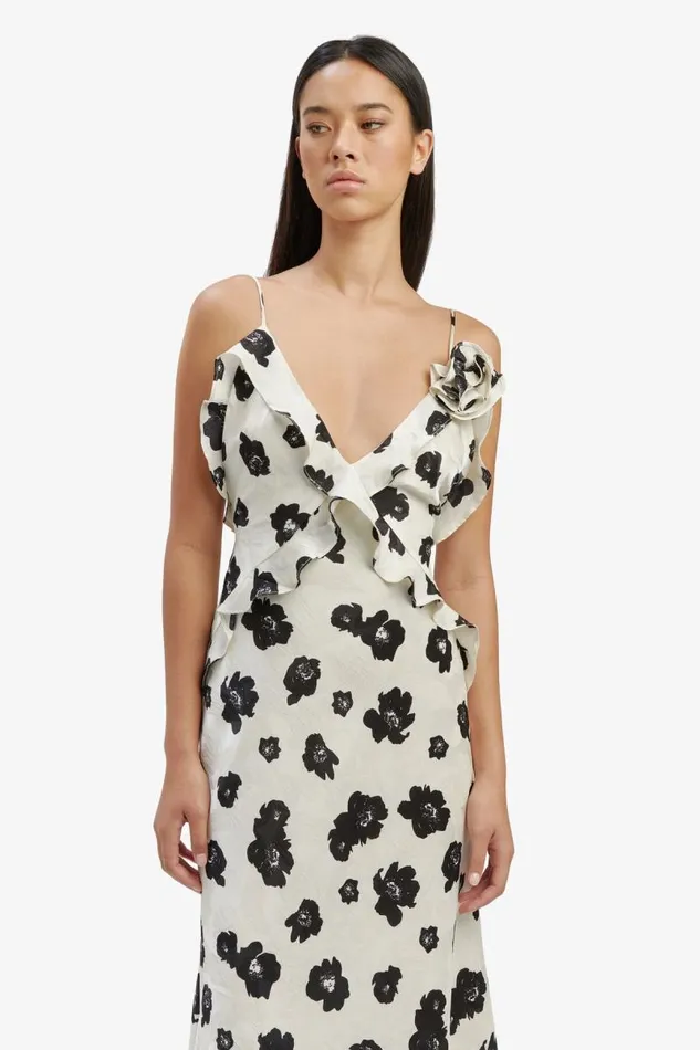 Women Bardot Occasion Dresses Olea Maxi Dress In Ivory Floral Women Bardot Occasion Dresses Olea Maxi Dress In Ivory Floral