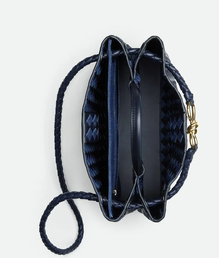 Women Bottega Veneta Crossbody Andiamo Abyssindigo