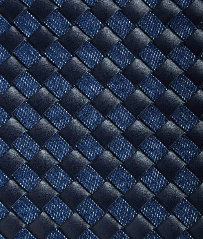 Women Bottega Veneta Crossbody Andiamo Abyssindigo
