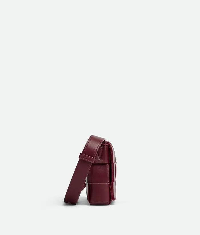 Women Bottega Veneta Crossbody Small Cassette Barolo