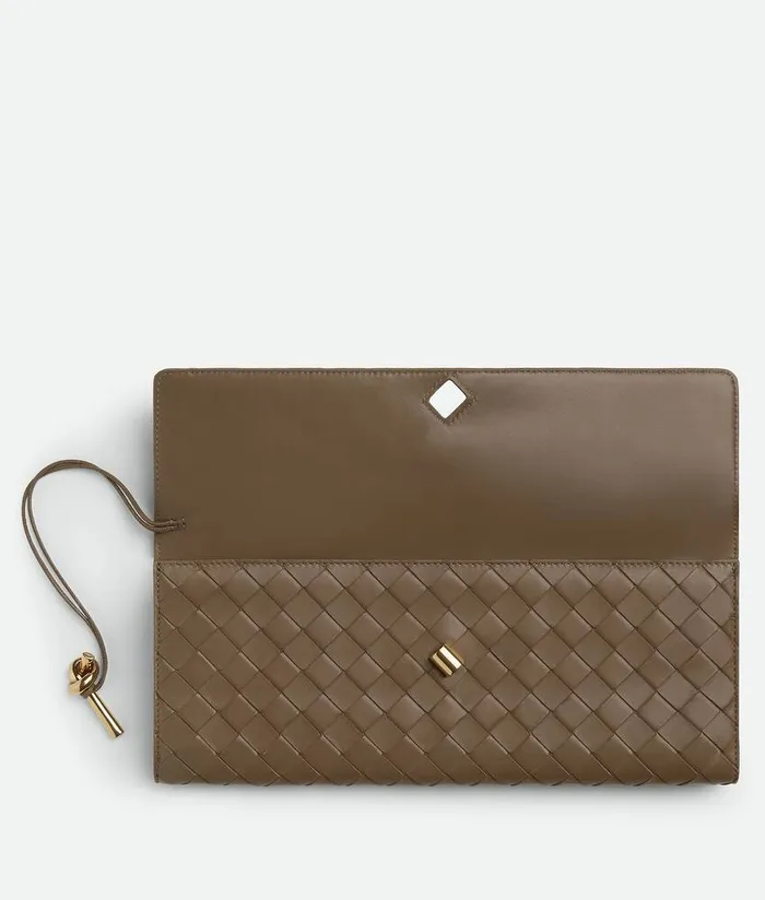 Women Bottega Veneta Mini Andiamo Clutch Pinecone