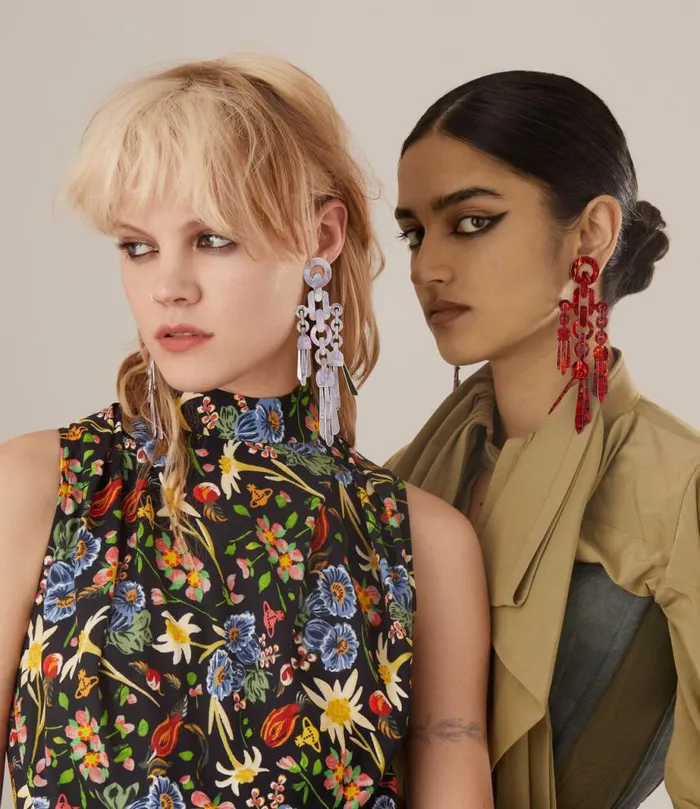 Women Janetta Earrings Rutheniumrubyredmop Vivienne Westwood Earrings