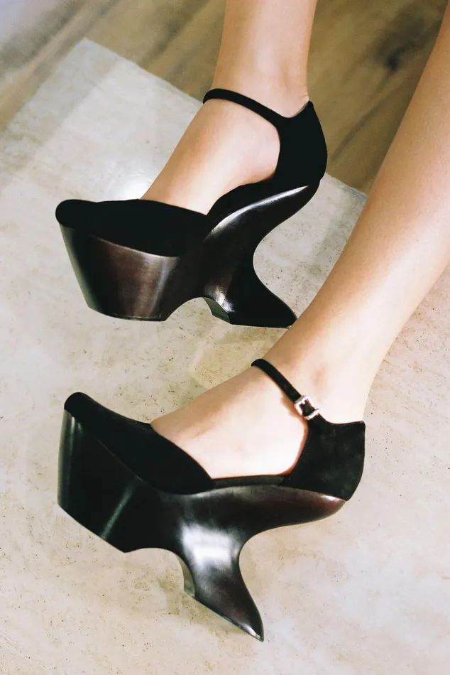 Women Jeffrey Campbell Pump HARMONIA Black Suede