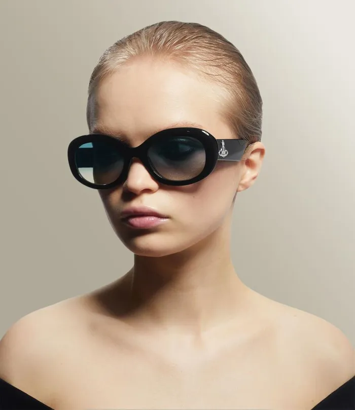 WomenMen Vivienne Black Vivienne Westwood Sunglasses WomenMen Vivienne Black Vivienne Westwood Sunglasses