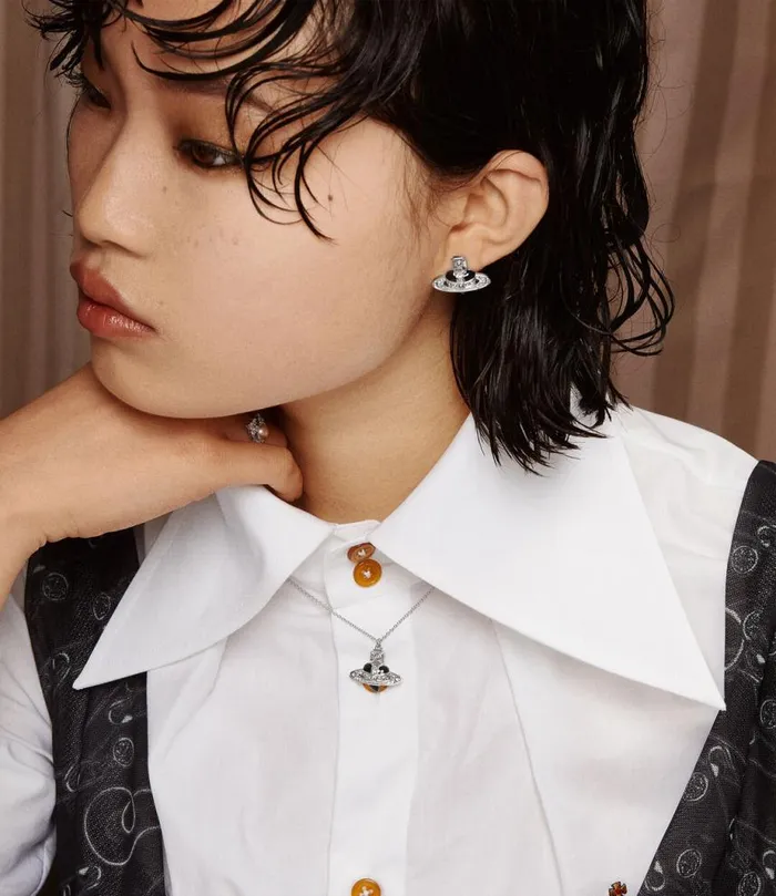 Women New Diamante Heart Earrings Platinumblackdiamondcrystalblack Vivienne Westwood Classic Styles Women New Diamante Heart Earrings Platinumblackdiamondcrystalblack Vivienne Westwood Classic Styles