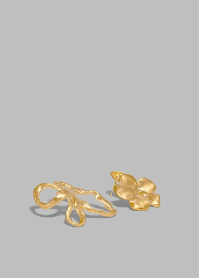 Women The Frankie Shop Completedworks The Past Within The Present Earrings 8211 Gold Plated Gold Plated